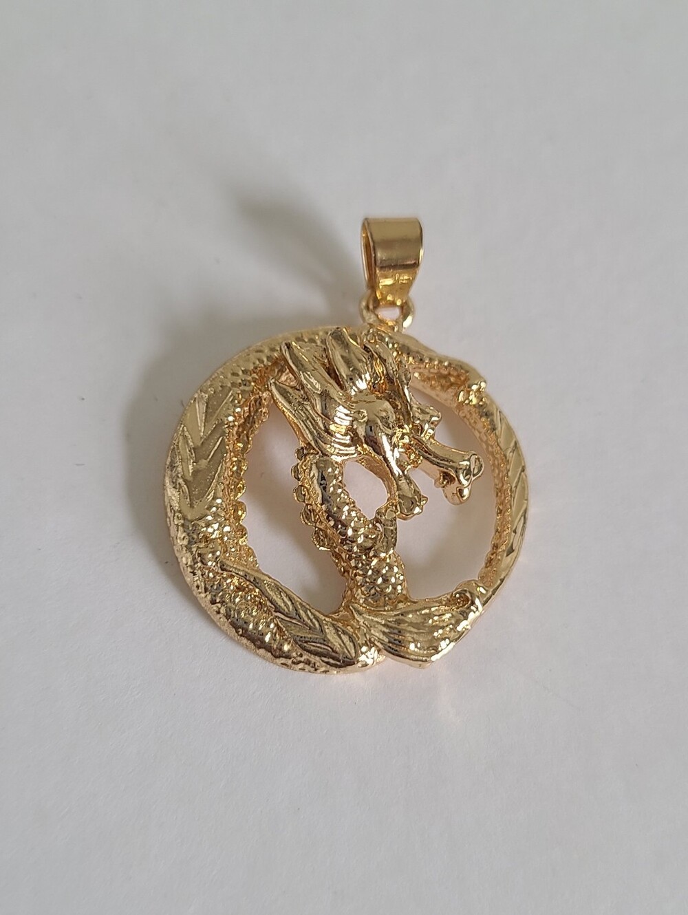 Chunky Gold Tone Chinese Asian Dragon Round Circle Pendant